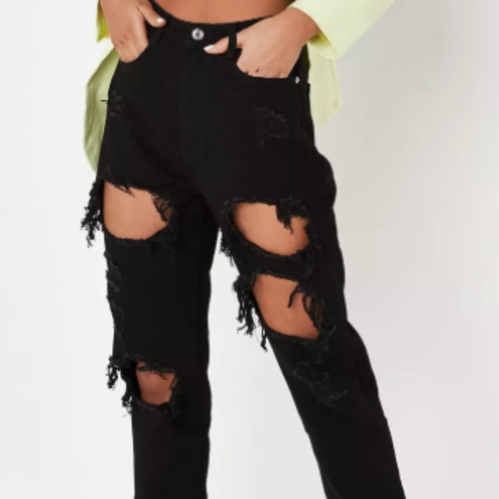 Missguided Riot High Rise Ripped Jeans - Picture 5 of 5